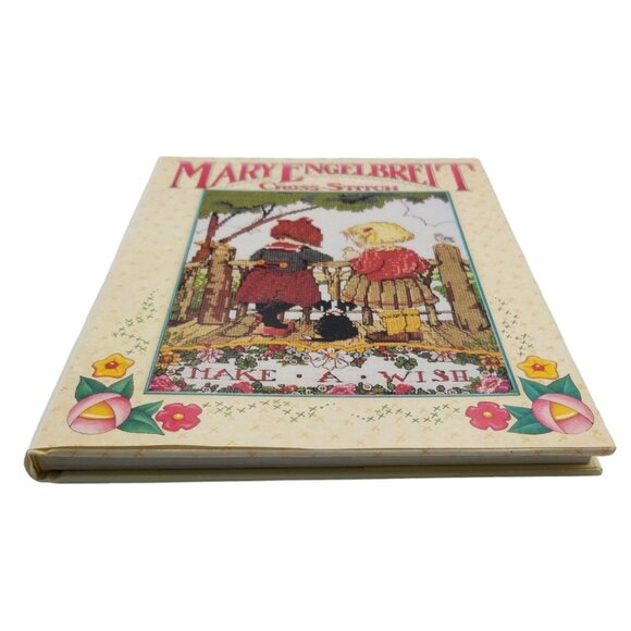 Mary Engelbreits Cross-Stitch Book Hardcover First Edition 1996 - Picture 6 of 10